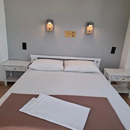 Ostria Hotell Agia Galini Eksteriør bilde