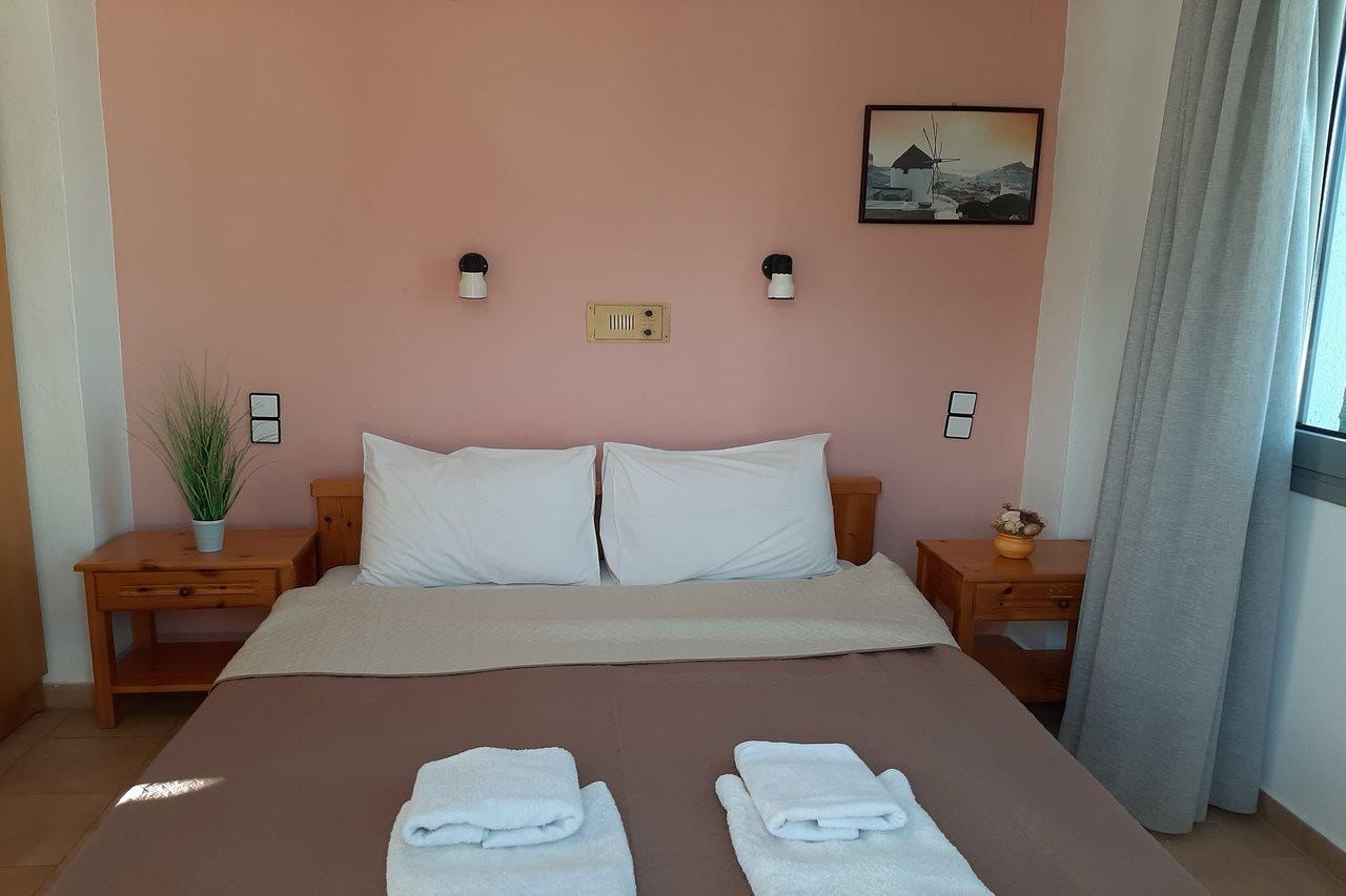 Ostria Hotell Agia Galini Eksteriør bilde